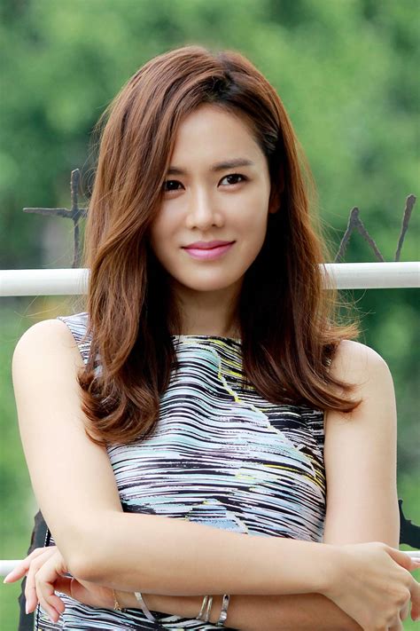 Son Ye.